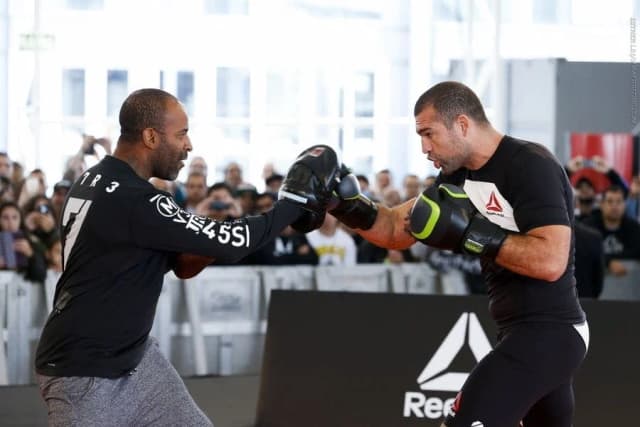 Активности события UFC — фото 2
